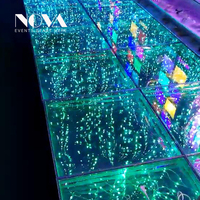 Plancher de danse LED à effet miroir infini Abyss 3D, super portable, installation rapide, haute qualité
