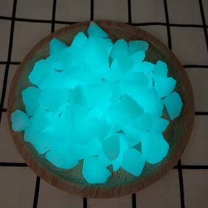 Compra guijarros personalizados que brillan en la oscuridad, sin energía, de seguridad, para acuario, piedra brillante y grava - Product Image 4