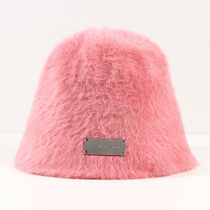 Venta al por mayor de <span class=keywords><strong>Amazon</strong></span> Top Venta caliente en stock barato de alta calidad Unisex liso colorido al aire libre invierno otoño rosa de piel sintética sombrero de cubo - Product Image 1