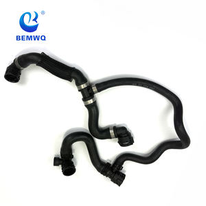 Tuyau de radiateur de système de refroidissement noir en caoutchouc BEMWQ pour <span class=keywords><strong>Mercedes</strong></span> <span class=keywords><strong>Benz</strong></span> W205 W213 X253 V213 2535017200 - Product Image 1