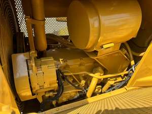 Bulldozer Caterpillar D6M d'occasion en bon état Vente de matériel de construction de terrassement Moteur pompe Moteur Boîte de vitesse 4mÂ ³ Dozing - Product Image 4