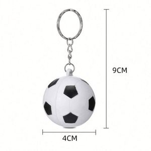 Porte-clés anti-stress personnalisés en métal, design moderne, en forme de ballon de football – Cadeaux pour sacs de fête et récompenses scolaires pour garçons - Product Image 3