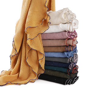 Hot Selling 12 Color Chiffon Breathable Ethnic Bandanas Long <b>Shawl</b> Islamic Tassels Scarf New Designs Hijab Muslim <b>Wraps</b> - Product Image 1