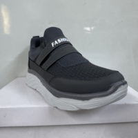 Baskets décontractées respirantes en maille Flyknit à enfiler, style sportif, légères, souples, à semelle épaisse, amortissantes et antidérapantes