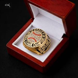 Bague de championnat de la Ligue nationale des Braves d'<span class=keywords><strong>Atlanta</strong></span> 1992 en alliage tendance, en gros, dédiée au lanceur légendaire Tom Glavine - Product Image 5