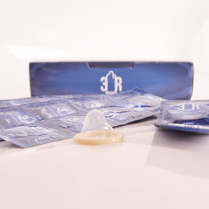 Direkt vertrieb Wolf Zahn Kondom China One Touch Kondom Latex Sexy Glatt Gepunktetes Kondom für Männer - Product Image 2