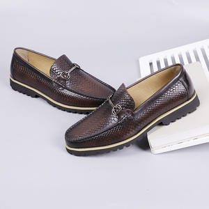 Мужские повседневные лоферы европейского стиля из натуральной воловьей кожи, дышащие, для ходьбы, фабричного производства, хит продаж для трансграничной торговли - Product Image 4
