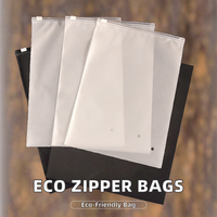 Sac à fermeture éclair en CPE givré pour l'emballage de vêtements haut de gamme - Biodégradable et recyclable avec logo personnalisé