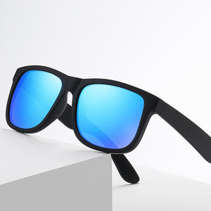 Lunettes <span class=keywords><strong>de</strong></span> <span class=keywords><strong>Soleil</strong></span> Polarisées Carrées Classiques avec Monture en Plastique UV400 pour Hommes, Idéales pour la Conduite, Marque Wenzhou, Logo Personnalisé - Product Image 2