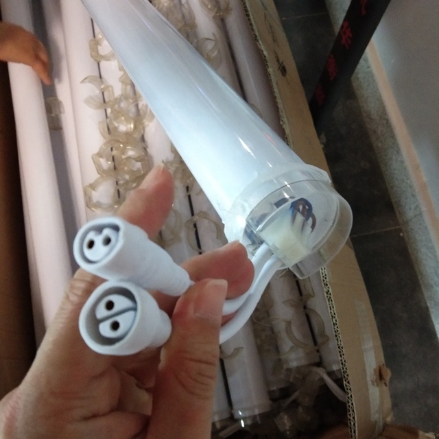 Milky White LED Light Decorative Tube 360 Degree Meteor DMX Digital RGB LED Pixel Tube Light 1m