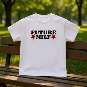 Maglietta Future Milf, divertente maglietta con meme, regalo ironico e sarcastico - Product Image 3