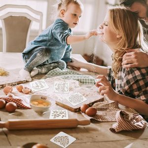 Set di 12 Stencil per Pane Artigianale, Stampi per Decorazione Pane, Kit per Cucina e Pasticceria - Product Image 6