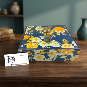 Boîte cadeau personnalisée Diwali au design moderne, boîte à fruits secs, plateau de service imprimé pour restaurant et mariage, plateau en bois - Product Image 1