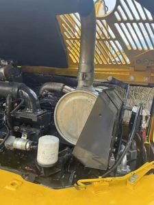 Mini-excavatrice Komatsu PC60-7 de 6 tonnes, d'origine japonaise, d'occasion, engin de construction, moteur Cummins, petite taille, CE, vente à prix réduit - Product Image 5