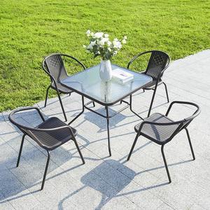 Meubles <span class=keywords><strong>de</strong></span> <span class=keywords><strong>jardin</strong></span> d'extérieur <span class=keywords><strong>pas</strong></span> chers, directement <span class=keywords><strong>de</strong></span> l'usine, ensemble <span class=keywords><strong>de</strong></span> chaises et table en rotin et fer forgé empilables pour les activités <span class=keywords><strong>de</strong></span> plein air - Product Image 1