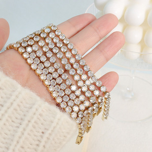 Gift Ideas for Best Friend Female: Thoughtful & Unique Picks