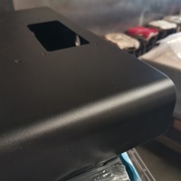 Pièces de tôlerie sur mesure découpées au laser, pliées et soudées, en acier et aluminium, pour boîtier, châssis et couvercle avec grand coin en R
