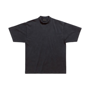 Camiseta Oversize DTG Personalizada con Logo Estampado, Estilo Urbano, para Hombre, Lavado Ácido, Negra, Gráfica, Vintage, Desgastada - Product Image 1