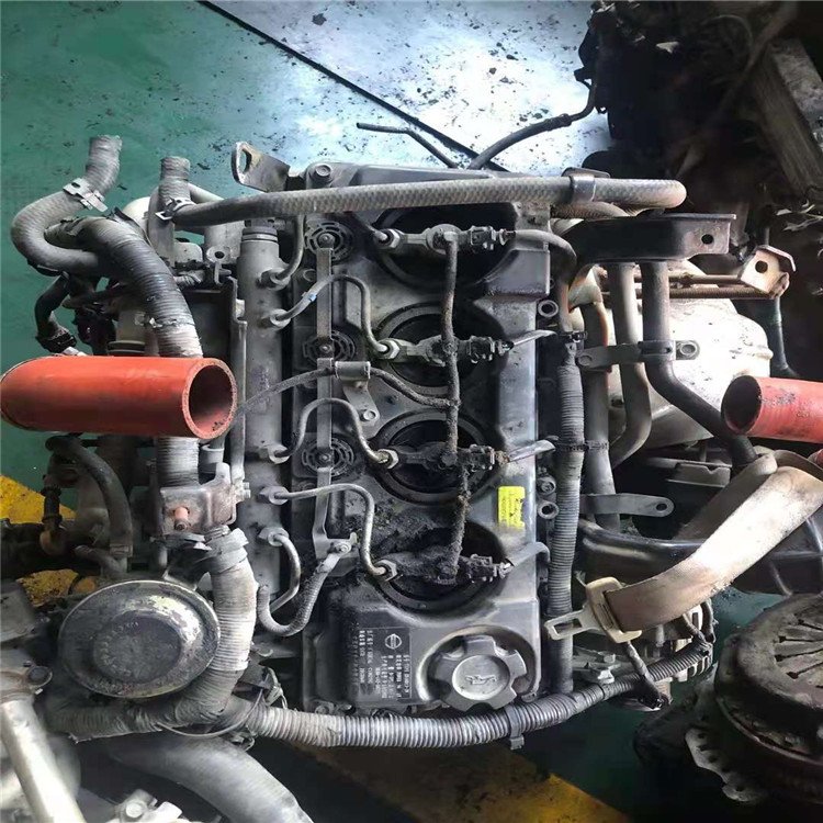 エンジン 中古日産エンジンZD30ディーゼルエンジン4気筒コンプリート