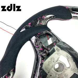 Volants en fibre de carbone forgée avec écran LED personnalisé pour <span class=keywords><strong>BMW</strong></span> E90 E91 E92 E93 E87 E82 <span class=keywords><strong>E80</strong></span> E83 E81 E87 <span class=keywords><strong>M3</strong></span> G20 G30 <span class=keywords><strong>M3</strong></span> Série 3 - Product Image 4