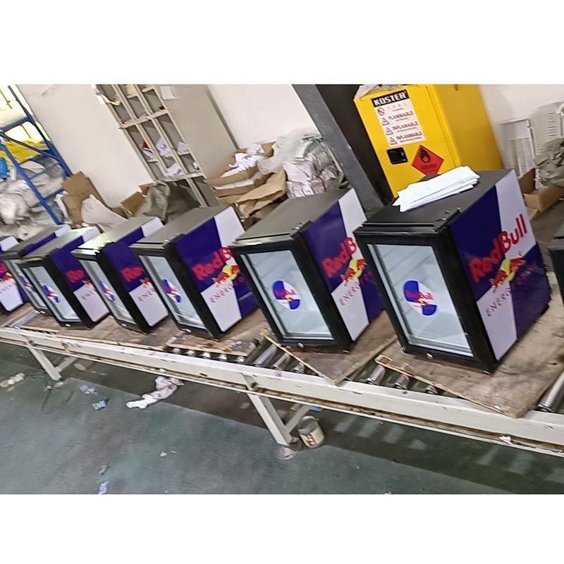 Red Bull ミニ冷蔵庫 コンパクト 2段棚 Red Bull ミニ冷蔵庫 コンパクト 2段棚