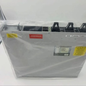 Commutateur réseau d'entreprise géré Gigabit 24 ports C9300-24S-E C9300 - Product Image 6