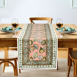 Chemin de table RIDHI moderne indien à motifs floraux imprimés à la main, 100 % coton pur, rose saumon, vert, jaune, pour décoration de table de mariage et de la maison - Product Image 1
