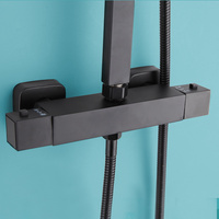 Ensemble de robinetterie de douche thermostatique murale avec poignée unique, finition laiton contemporaine, surface polie, pour usage hôtelier