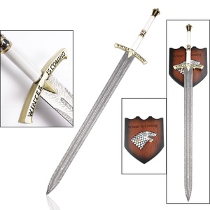 Réplique de l'<span class=keywords><strong>épée</strong></span> de glace d'Eddard Stark, édition livre, Jeu des Trônes - Product Image 1
