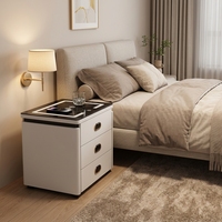 Table de chevet intelligente moderne et luxueuse avec charge sans fil, panneau en bois réglable et trois tiroirs pour salon