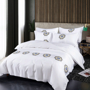 Juego de sábanas de algodón de lujo Eastwest 400-600 hilos, ropa de cama de estilo occidental con borde, juego de ropa de cama de Hotel de 5 estrellas - Product Image 4
