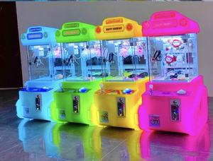 Mini plastik doldurulmuş hayvan bebek pençe otomat ödül İngilizce için oyun salonu oyun makinesi - Product Image 2