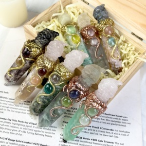 Nuevo Producto: Varita <span class=keywords><strong>de</strong></span> Cristal Natural Tallada con Cabeza <span class=keywords><strong>de</strong></span> Bruja, para Sanación <span class=keywords><strong>de</strong></span> Chakras, Decoración <span class=keywords><strong>de</strong></span> Altar Espiritual, Meditación, Regalo - Product Image 1