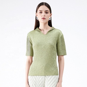 Verano Venta caliente mujeres europeas y americanas de pie cuello manga corta plisado Delgado verde <span class=keywords><strong>mujer</strong></span> versátil camiseta Top - Product Image 1