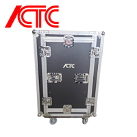 Flight case robuste pour amplificateur vertical 18U (12/14/16/18 espaces) avec roulettes