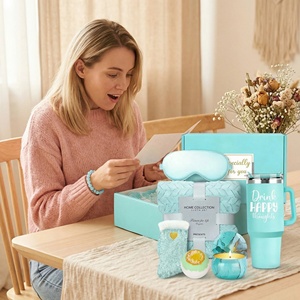Lussuosa Confezione Regalo Spa Personalizzata per Cura Personale e Pronta Guarigione, con Coperta in Flanella e Tumbler da 40 oz, per Natale, Festa della Mamma - Product Image 6