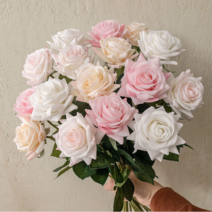 Fleurs de type rose, douces et lisses au toucher, style Instagram, idéales pour la décoration de la maison, les bouquets de mariage, la décoration murale - Product Image 5