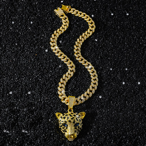 สร้อยคอจี้รูปหัวเสือดาวสไตล์ฮิปฮอป ดีไซน์ใหม่ โดดเด่นไม่ซ้ำใคร สร้อยคอโลหะผสมสำหรับผู้ชาย เครื่องประดับแฟชั่นทันสมัย ขายส่ง - Product Image 4