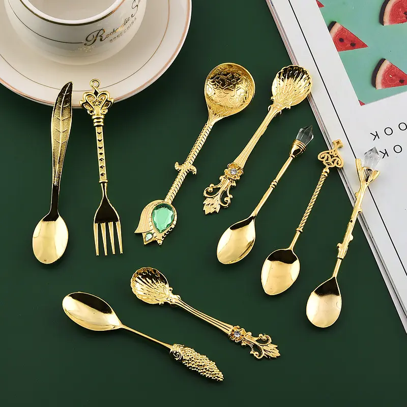 Gold Vintage Royal Tea Coffee Spoon Decor Zine Alloy spoons Tableware Gift For Bar Party