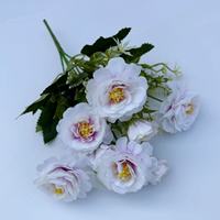 Bouquet de chrysanthèmes, pivoines et roses de style européen pour décoration de maison de style rural, fleur à la main pour la scène