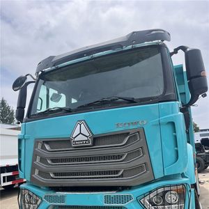 รถบรรทุกซิโนทรัค ฮาวเวอร์ 6x4 ดีเซล 10 ล้อ 351-450 แรงม้า ความจุ 31-40 ตัน พวงมาลัยซ้าย ยูโร 5 สำหรับงานหนัก ขนส่งวิศวกรรม - Product Image 6