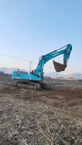 Excavatrice sur chenilles d'occasion haute performance Kobelco SK480 48 tonnes, machine de terrassement avec accessoire de décompactage, certifiée CE - Product Image 6
