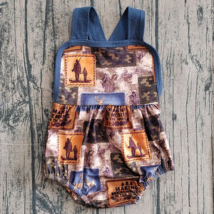 Preventa al por mayor: Ropa infantil de alta calidad para niños pequeños, de algodón orgánico suave, con estampado festivo, estilo boutique, MOQ 5, directo de fábrica. - Product Image 3