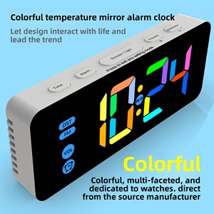 Réveil numérique LED moderne avec fonction de changement de couleur RVB, corps en plastique pour étudiants - Product Image 5