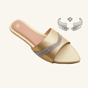 High-quality Fashionable Rhinestone <b>Light</b>-weight Women's Sandals and slippers - Product Image 2
