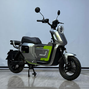 Vente en gros d'usine 72V 2000W Streetbikes Motos électriques 65 km/h Power Disc-Break Moto de tourisme avec une autonomie de 50km - Product Image 3