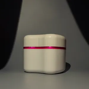 पेशेवर मिश्रित रंग सेब के आकार का ब्रेसिज़ बॉक्स दांत आकार धारक बॉक्स के साथ कृत्रिम दांतों स्नान बॉक्स टोकरी