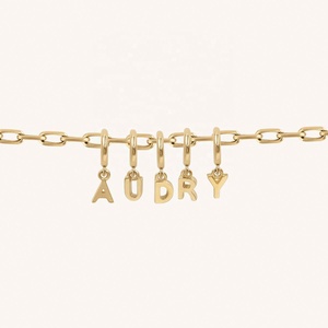 Breloques personnalisées en acier inoxydable, vente en gros, breloques initiales en or 14 carats pour bijoux, bracelets et colliers - Product Image 1