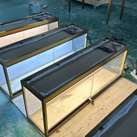 Vitrine de Luxe Dorée Pliable et Verrouillable en Verre pour Présentation de Bijoux, Lunettes de Soleil et Parfums