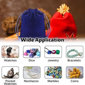Bolsa de Joyería de Terciopelo Personalizada al por Mayor con Cordón, Diseño Cuadrado Moderno de 7*9cm - Contenedor de Regalo con Logotipo Personalizado - Product Image 2